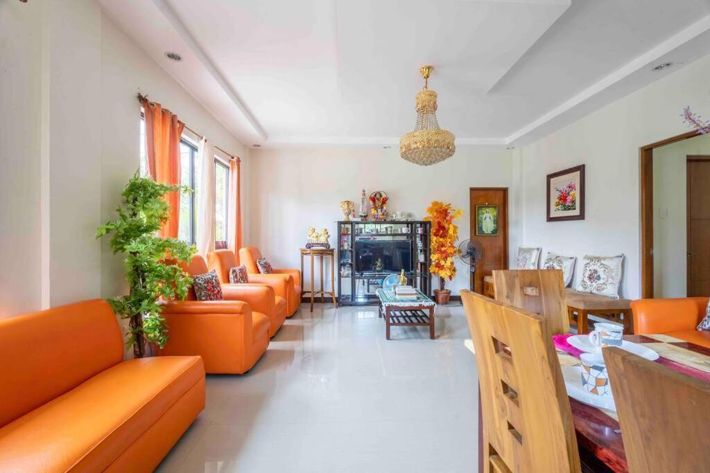 Four Bedroom Staycation House In Tagaytay Tagaytay City Extérieur photo