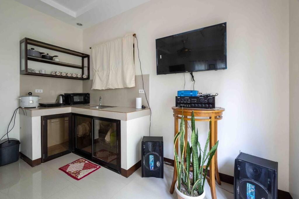 Four Bedroom Staycation House In Tagaytay Tagaytay City Extérieur photo